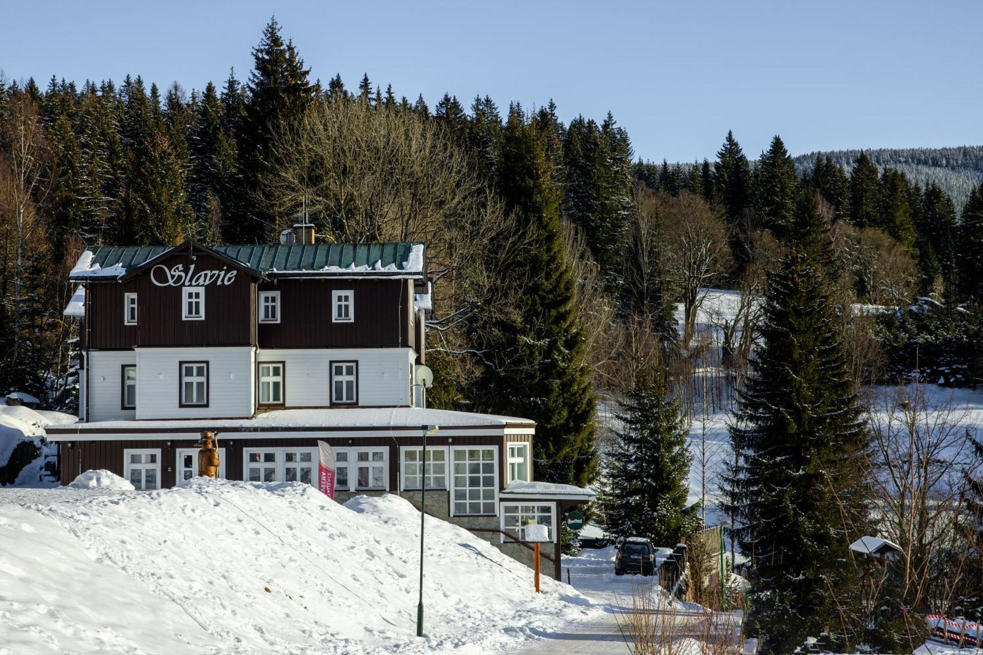Hotel Slavie Spindleruv Mlyn Exterior photo