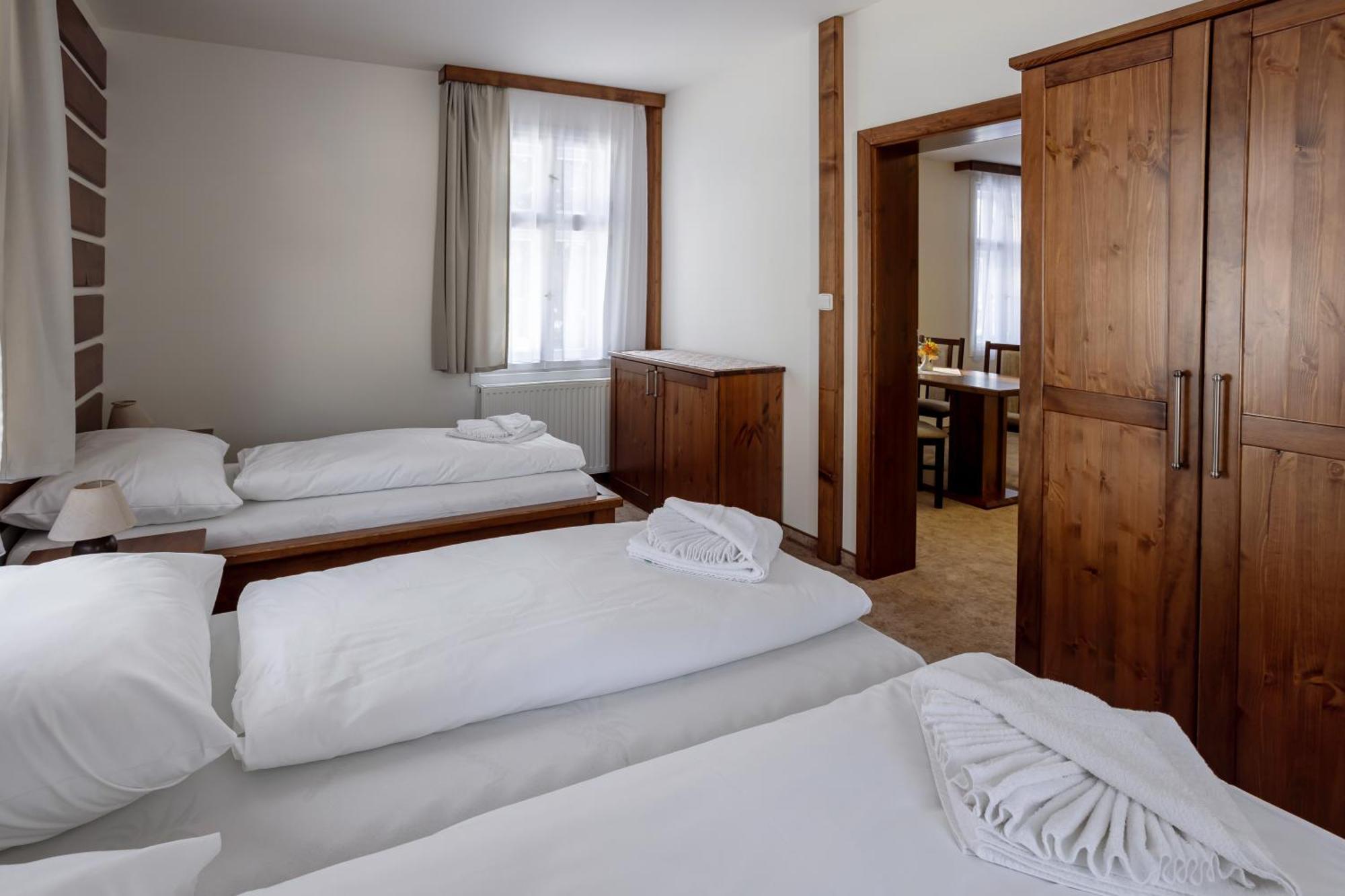 Hotel Slavie Spindleruv Mlyn Exterior photo