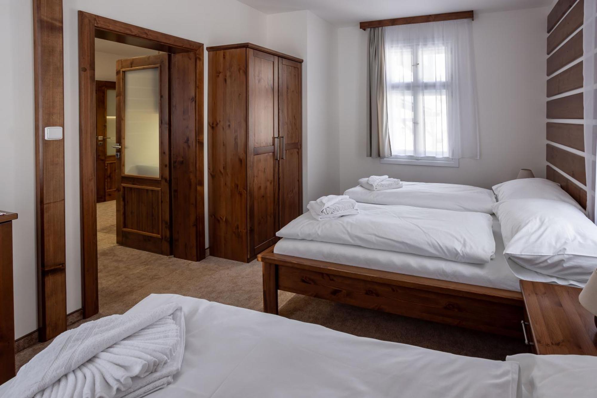 Hotel Slavie Spindleruv Mlyn Exterior photo