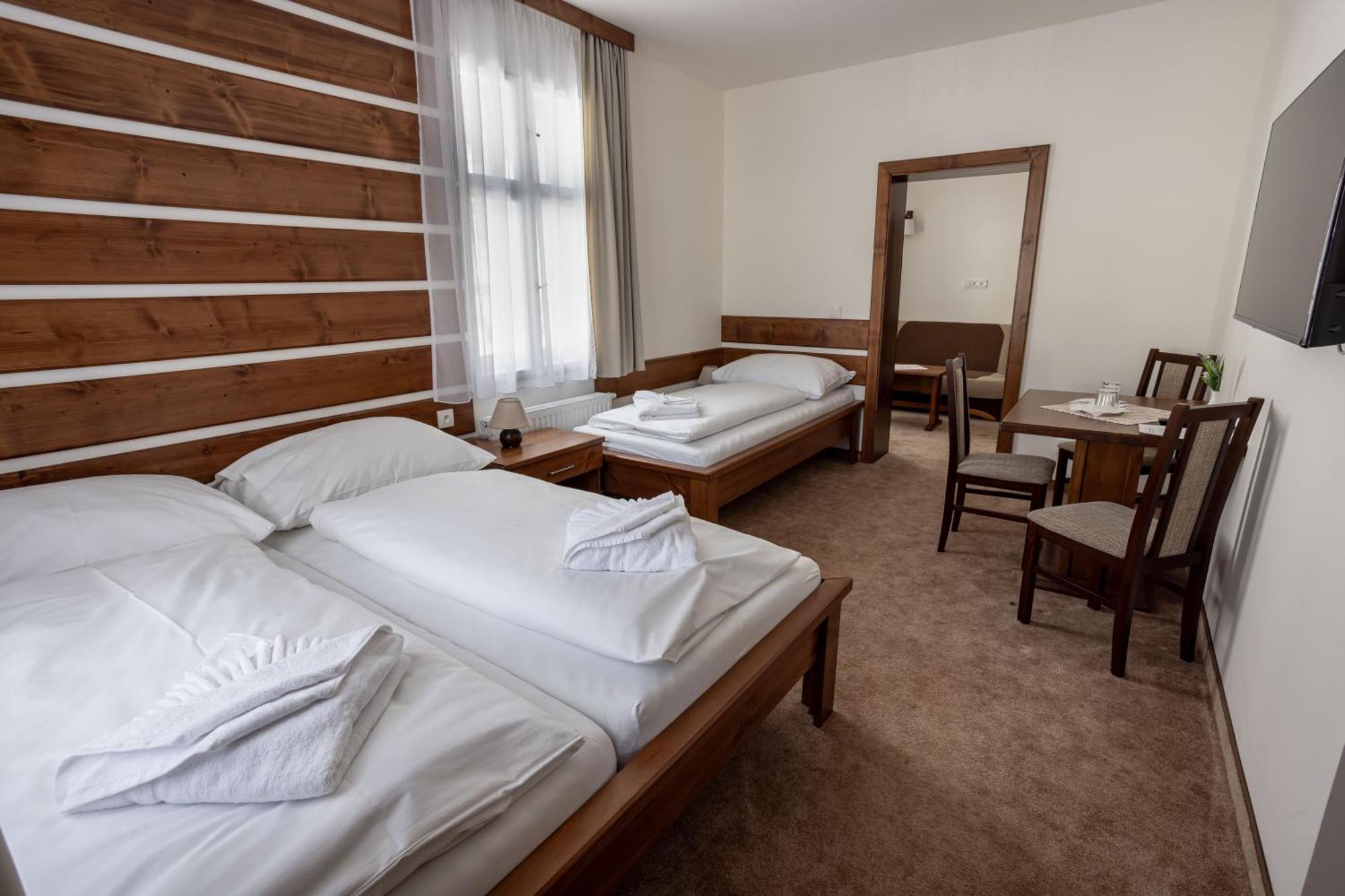Hotel Slavie Spindleruv Mlyn Exterior photo