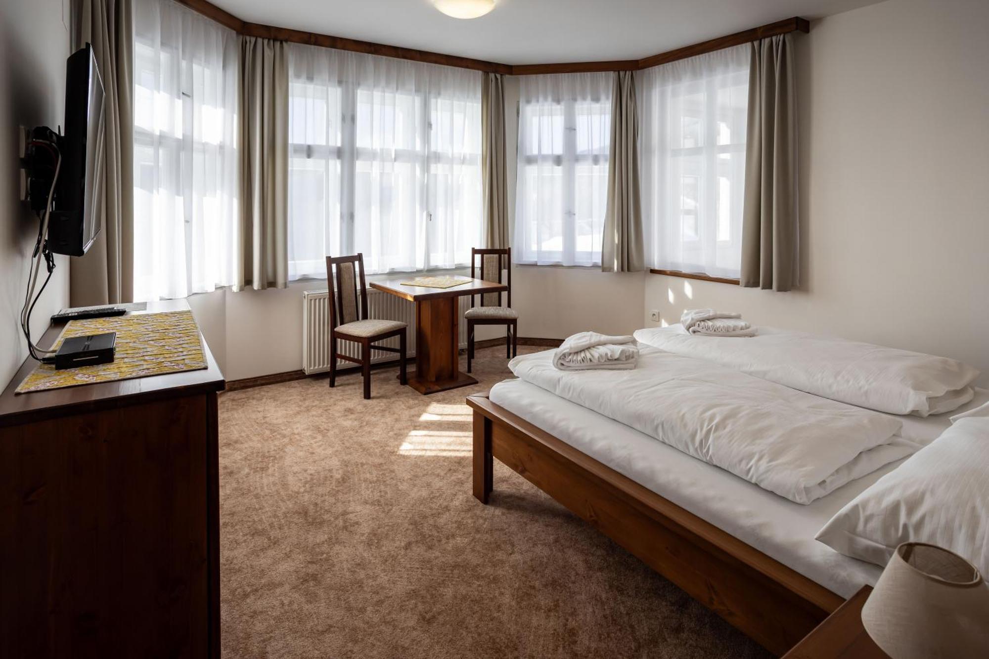 Hotel Slavie Spindleruv Mlyn Exterior photo