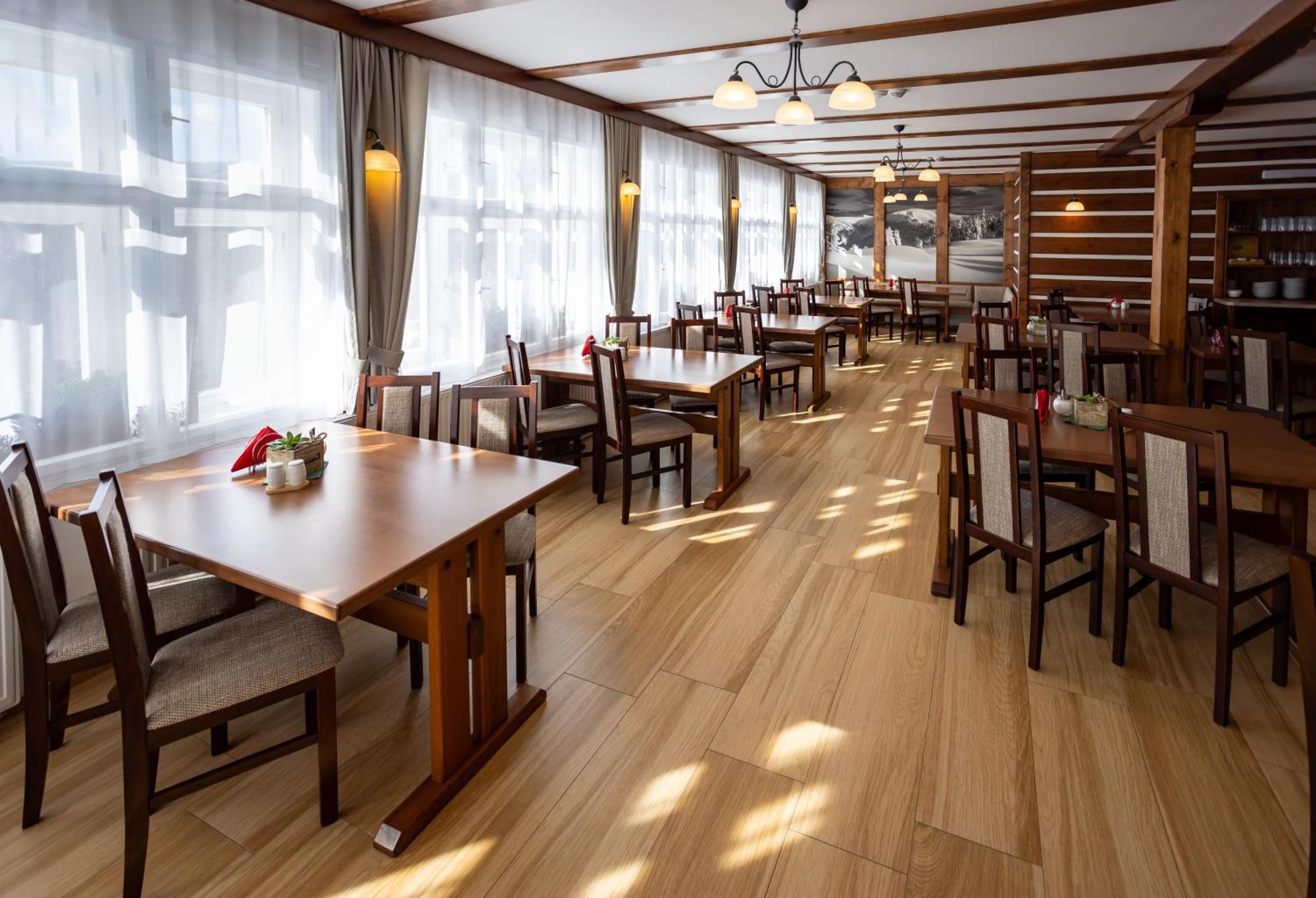 Hotel Slavie Spindleruv Mlyn Exterior photo