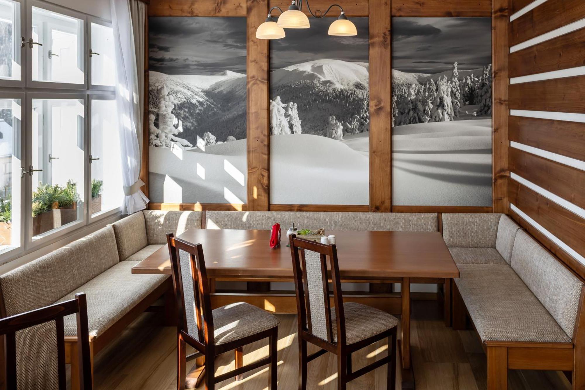 Hotel Slavie Spindleruv Mlyn Exterior photo